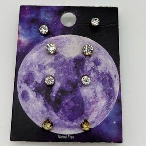 Elegant Silver Stud Earrings Set